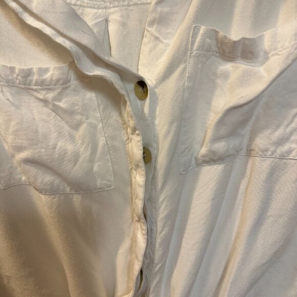 Style Envy White Cropped Button Down w/Tie at Waist-Size Large - Picture 4 of 5